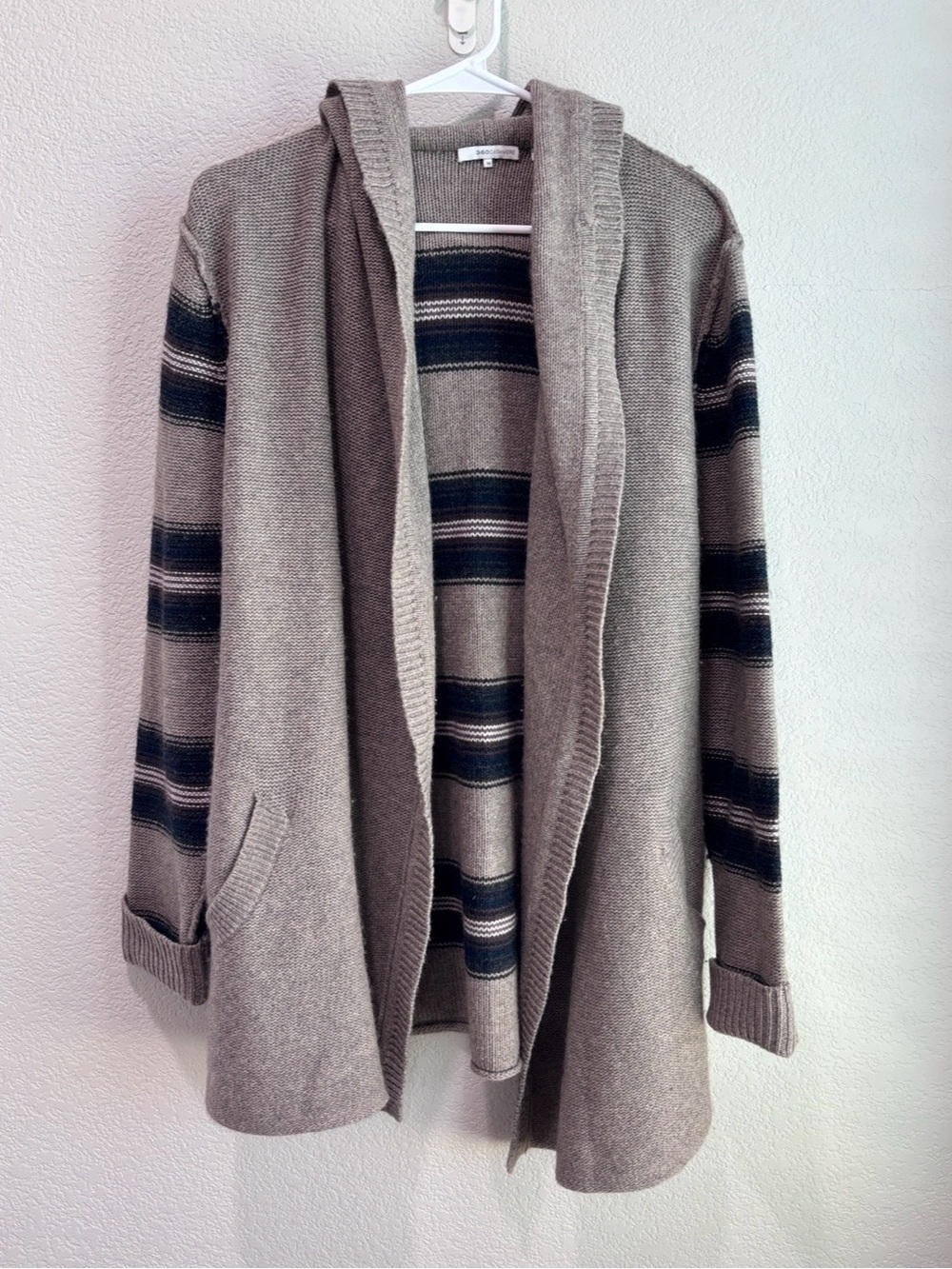 360 Cashmere Hooded Open Front Cardigan Sweater Taupe Striped Size Medium